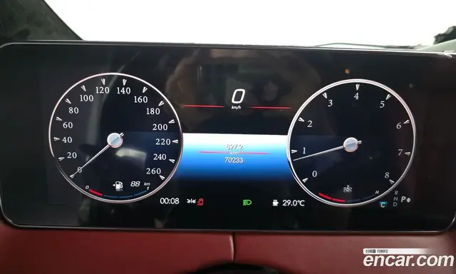 Mercedes-Benz V-Class 2016 2.0 автомат (гидро), миниатюра 8