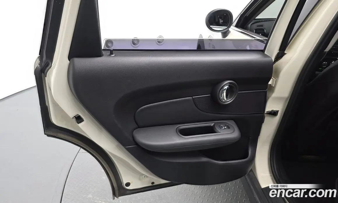 Mini Clubman 2019 2.0 автомат (гидро), фото 14