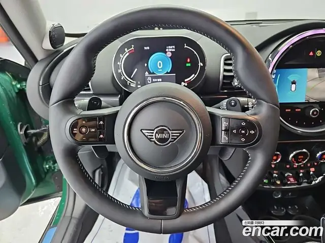 Mini Clubman 2023 2.0 автомат (гидро), миниатюра 9