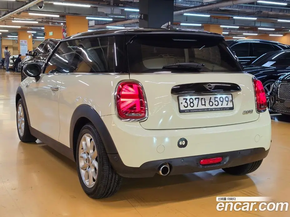 Mini Cooper 2020 1.5 автомат (гидро), фото 4