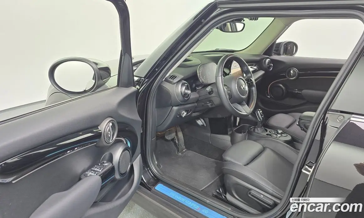 Mini Cooper 2021 2.0 автомат (гидро), фото 13