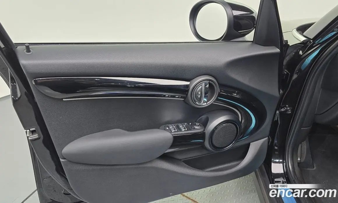 Mini Cooper 2021 2.0 автомат (гидро), фото 14
