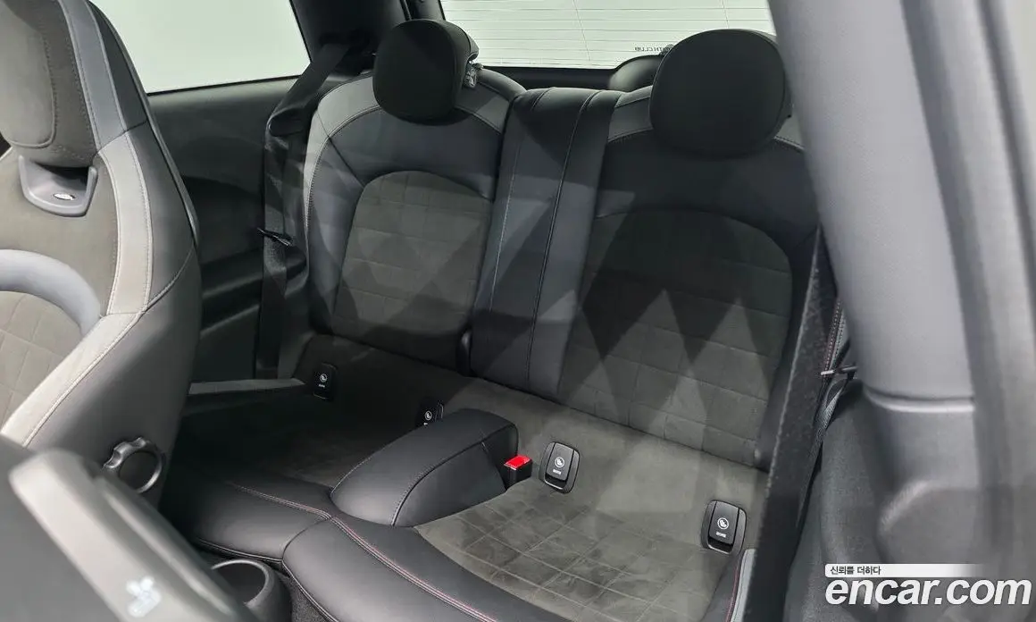 Mini Cooper 2022 2.0 автомат (гидро), фото 16 Mini Cooper 2022 2.0 автомат (гидро), фото 16