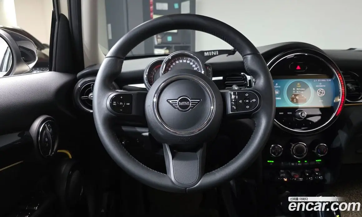 Mini Cooper 2022 1.5 автомат (гидро), фото 17 Mini Cooper 2022 1.5 автомат (гидро), фото 17