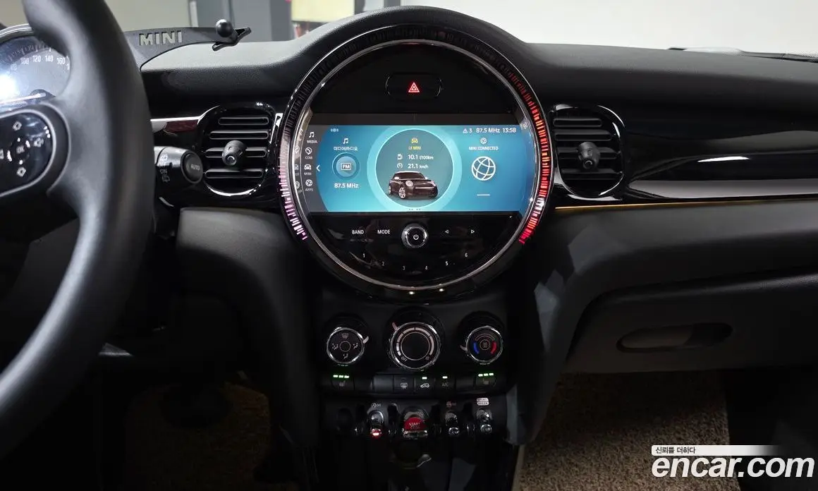 Mini Cooper 2022 1.5 автомат (гидро), фото 26 Mini Cooper 2022 1.5 автомат (гидро), фото 26