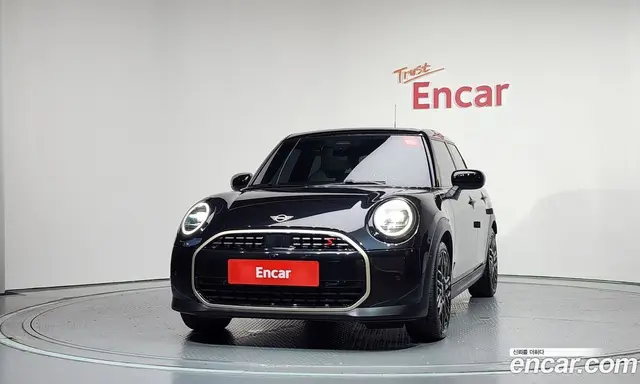 Mini Cooper 2025 2.0 автомат (гидро), миниатюра 3