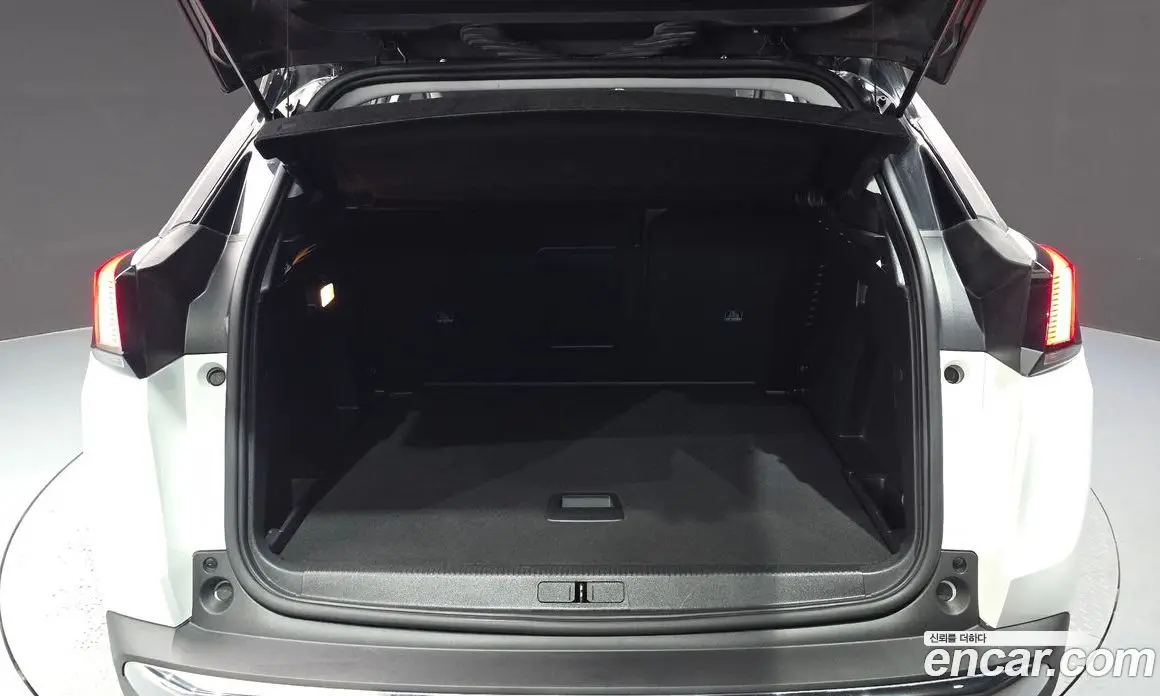 Peugeot 3008 2021 1.5 автомат (гидро), фото 17 Peugeot 3008 2021 1.5 автомат (гидро), фото 17