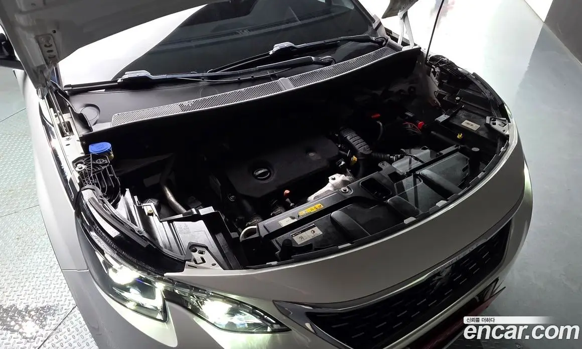 Peugeot 3008 2021 1.5 автомат (гидро), фото 6 Peugeot 3008 2021 1.5 автомат (гидро), фото 6