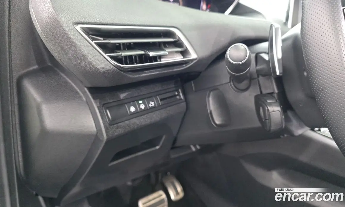 Peugeot 5008 2024 1.2 автомат (гидро), фото 26 Peugeot 5008 2024 1.2 автомат (гидро), фото 26