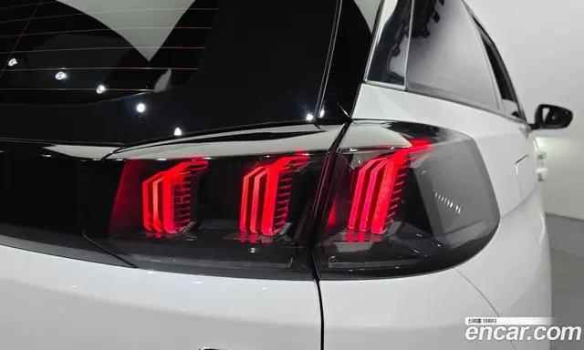 Peugeot 5008 2024 1.2 автомат (гидро), миниатюра 9 Peugeot 5008 2024 1.2 автомат (гидро), миниатюра 9