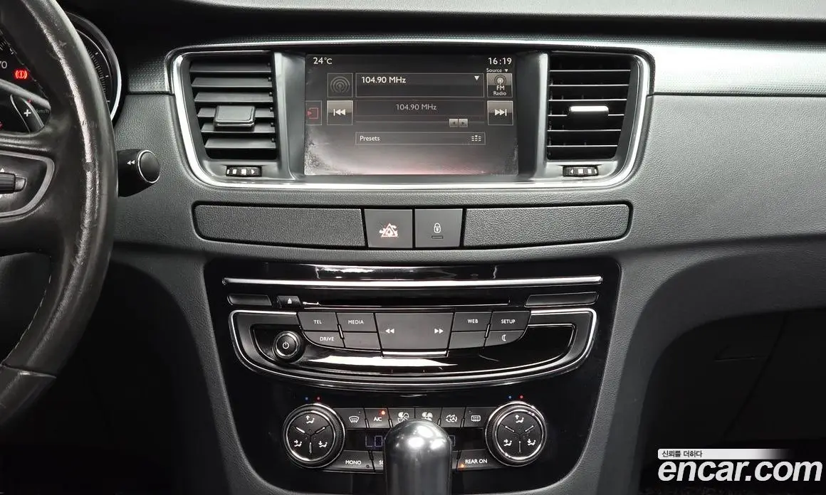 Peugeot 508 2015 1.6 автомат (гидро), фото 14 Peugeot 508 2015 1.6 автомат (гидро), фото 14