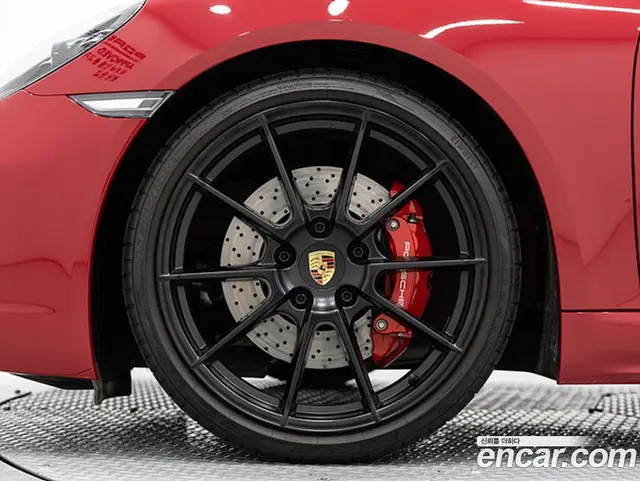 Porsche 718 2025 4.0 автомат (гидро), миниатюра 5 Porsche 718 2025 4.0 автомат (гидро), миниатюра 5