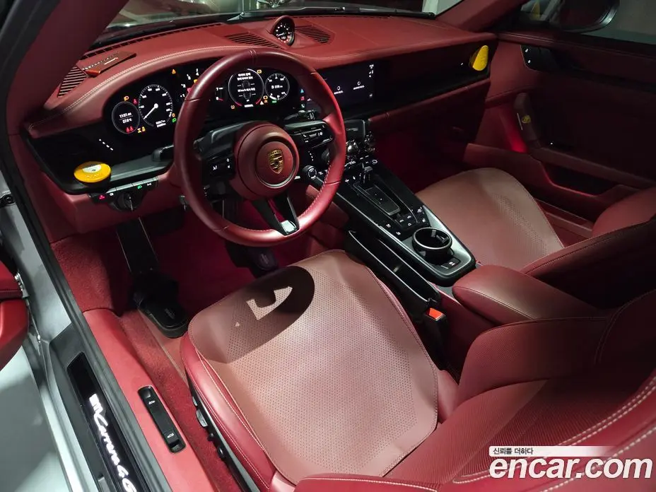 Porsche 911 2023 3.6 автомат (гидро), фото 9 Porsche 911 2023 3.6 автомат (гидро), фото 9