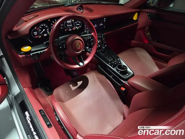 Porsche 911 2023 3.6 автомат (гидро), миниатюра 9 Porsche 911 2023 3.6 автомат (гидро), миниатюра 9