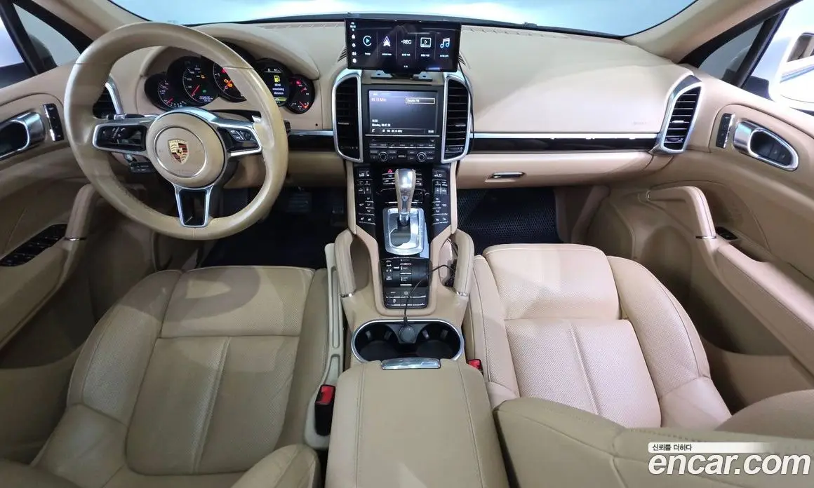Porsche Cayenne 2015 3.0 автомат (гидро), фото 6 Porsche Cayenne 2015 3.0 автомат (гидро), фото 6