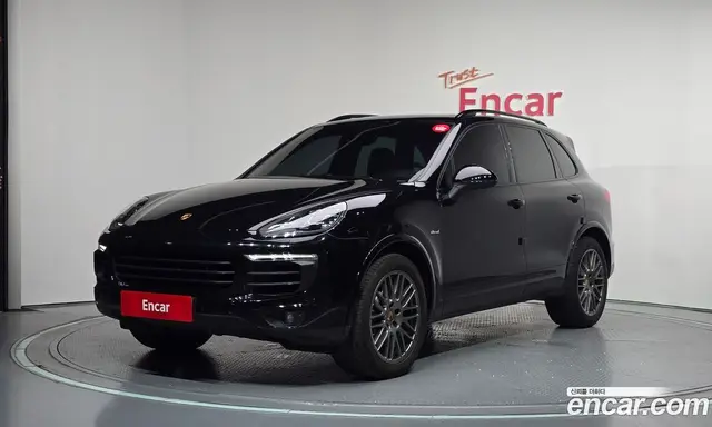 Porsche Cayenne 2017 3.0 автомат (гидро), миниатюра 1 Porsche Cayenne 2017 3.0 автомат (гидро), миниатюра 1