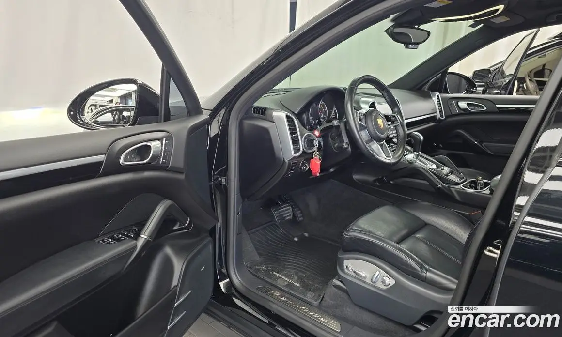 Porsche Cayenne 2017 3.0 автомат (гидро), фото 13 Porsche Cayenne 2017 3.0 автомат (гидро), фото 13