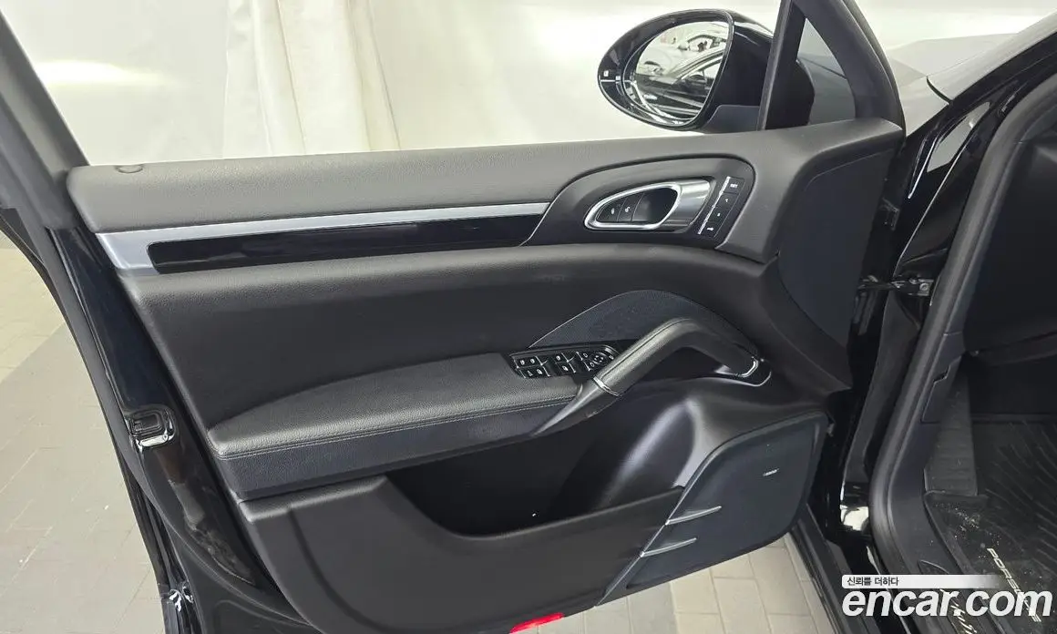 Porsche Cayenne 2017 3.0 автомат (гидро), фото 14 Porsche Cayenne 2017 3.0 автомат (гидро), фото 14