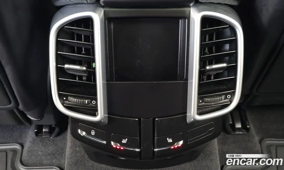 Porsche Cayenne 2017 3.0 автомат (гидро), фото 25 Porsche Cayenne 2017 3.0 автомат (гидро), фото 25