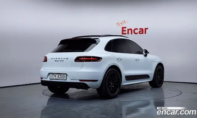 Porsche Macan 2018 3.0 автомат (гидро), миниатюра 2