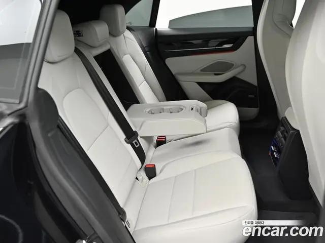 Porsche Macan 2025 автомат (гидро), миниатюра 12