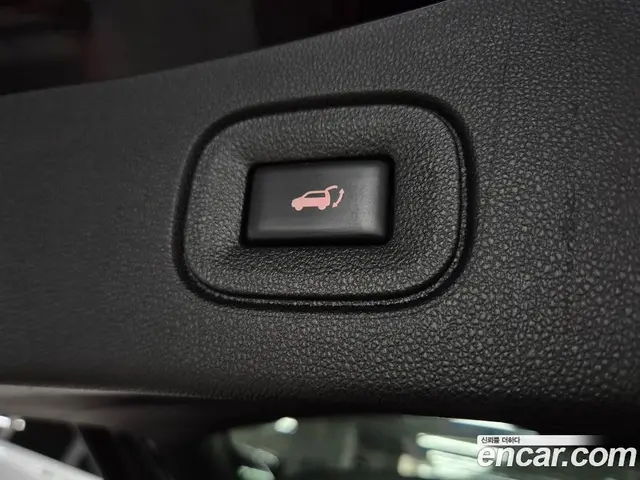 Renault (Samsung) QM6 2020 2.0 автомат (гидро), миниатюра 9 Renault (Samsung) QM6 2020 2.0 автомат (гидро), миниатюра 9