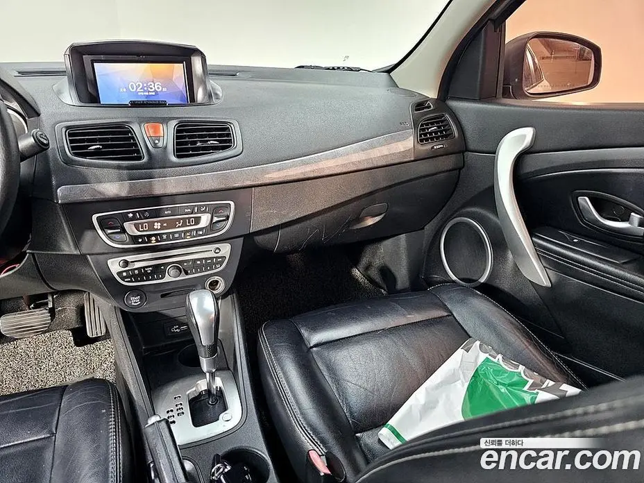 Renault (Samsung) SM3 2011 1.6 автомат (гидро), фото 10 Renault (Samsung) SM3 2011 1.6 автомат (гидро), фото 10