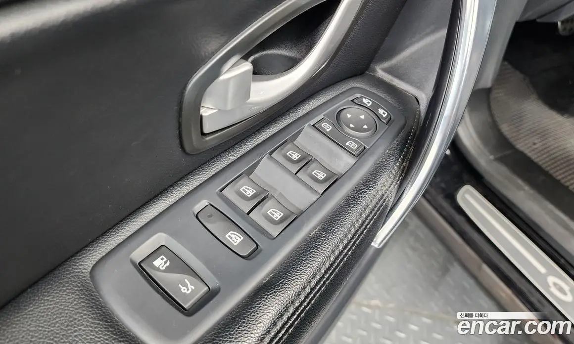 Renault (Samsung) SM5 2013 2.0 автомат (гидро), фото 27 Renault (Samsung) SM5 2013 2.0 автомат (гидро), фото 27