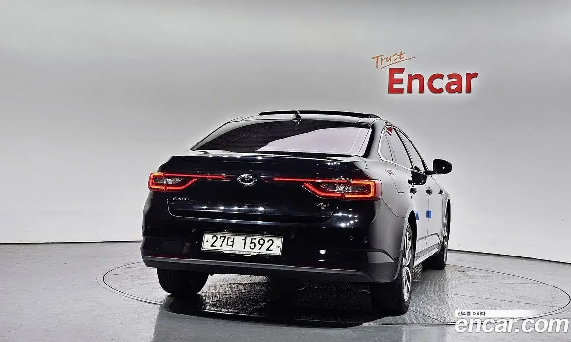 Renault (Samsung) SM6 2016 2.0 автомат (гидро), фото 4 Renault (Samsung) SM6 2016 2.0 автомат (гидро), фото 4