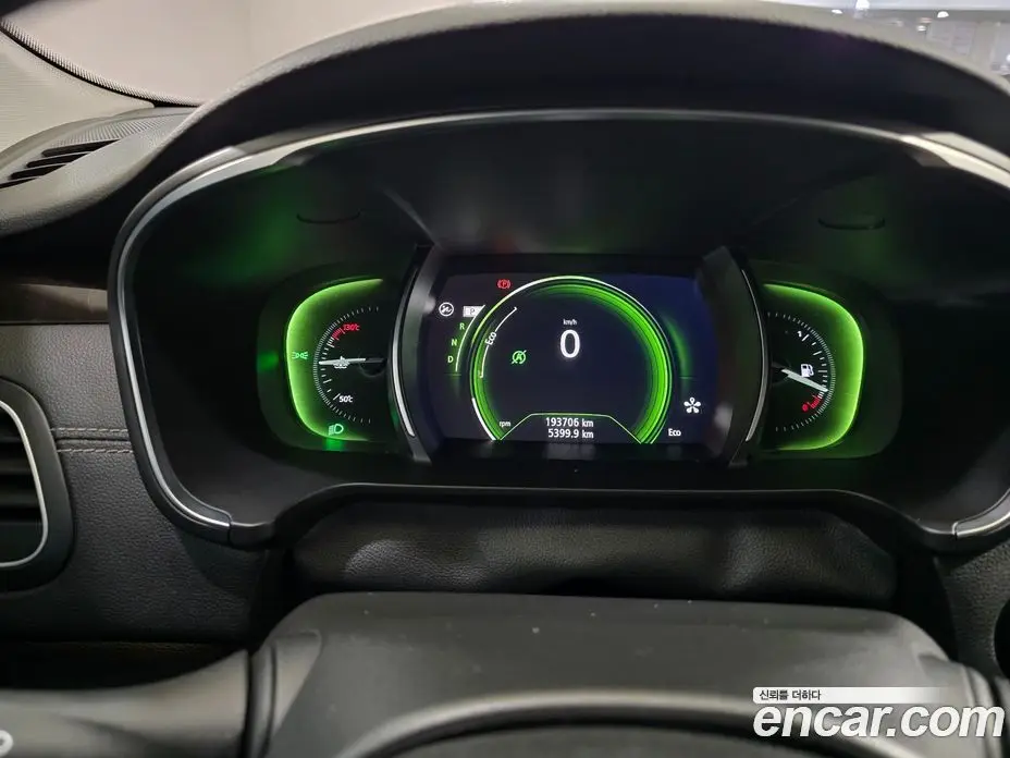 Renault (Samsung) SM6 2016 2.0 автомат (гидро), фото 11 Renault (Samsung) SM6 2016 2.0 автомат (гидро), фото 11
