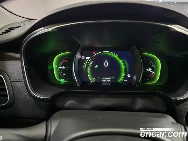 Renault (Samsung) SM6 2016 2.0 автомат (гидро), миниатюра 11 Renault (Samsung) SM6 2016 2.0 автомат (гидро), миниатюра 11