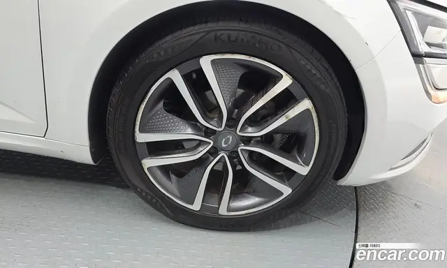 Renault (Samsung) SM6 2017 1.5 автомат (гидро), миниатюра 7