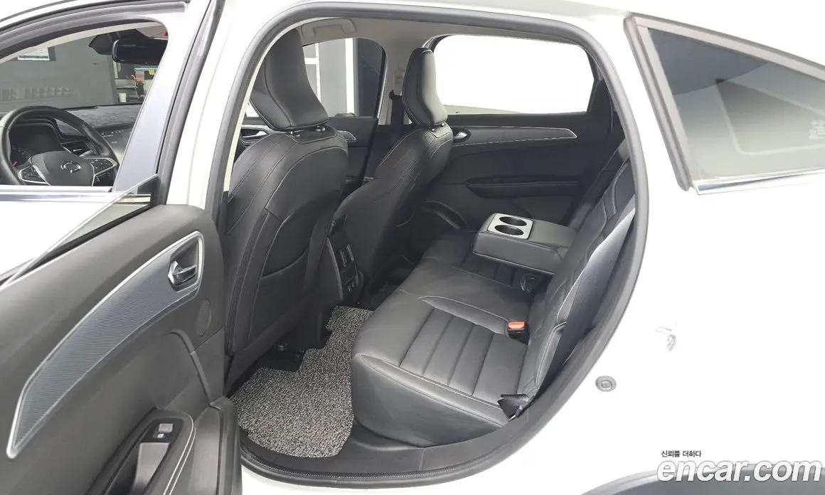 Renault (Samsung) XM3 2022 1.6 автомат (гидро), фото 17 Renault (Samsung) XM3 2022 1.6 автомат (гидро), фото 17