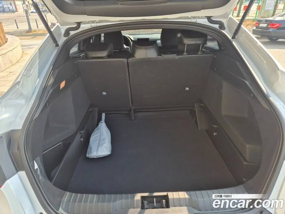Renault (Samsung) XM3 2023 1.6 автомат (гидро), фото 16 Renault (Samsung) XM3 2023 1.6 автомат (гидро), фото 16