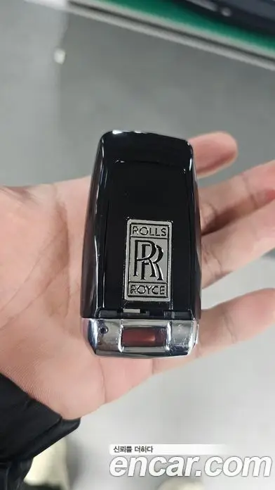 Rolls-Royce Ghost 2015 6.6 автомат (гидро), фото 12 Rolls-Royce Ghost 2015 6.6 автомат (гидро), фото 12