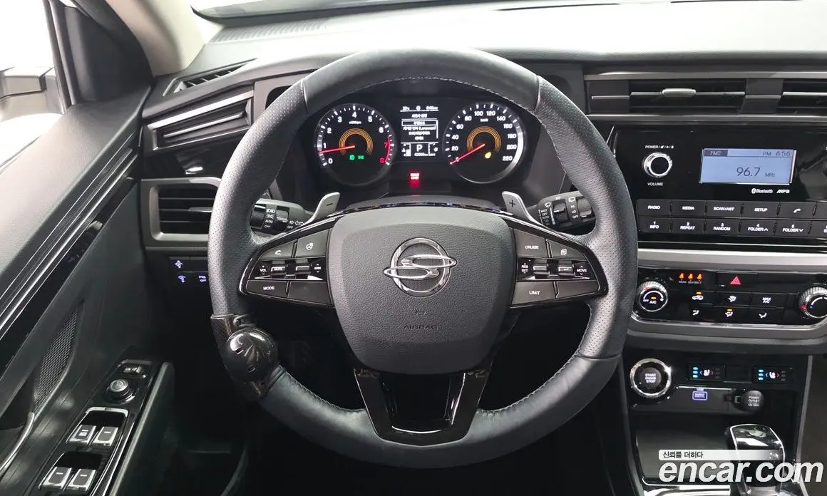 SsangYong Korando 2019 1.5 автомат (гидро), фото 19
