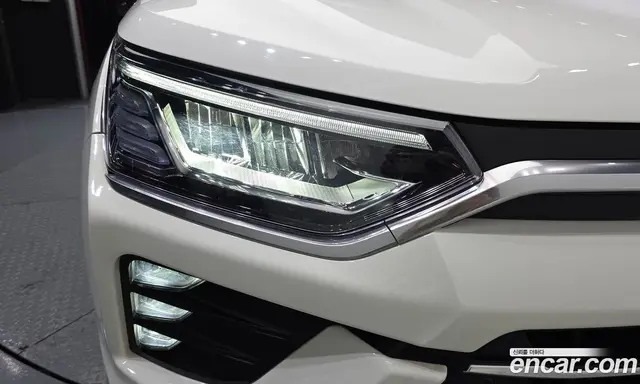 SsangYong Korando 2019 1.5 автомат (гидро), миниатюра 8