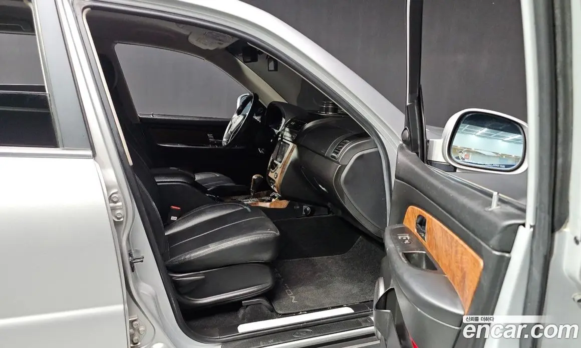 SsangYong Rexton 2016 2.2 автомат (гидро), фото 18 SsangYong Rexton 2016 2.2 автомат (гидро), фото 18