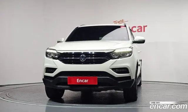 SsangYong Rexton 2020 2.2 автомат (гидро), миниатюра 3 SsangYong Rexton 2020 2.2 автомат (гидро), миниатюра 3
