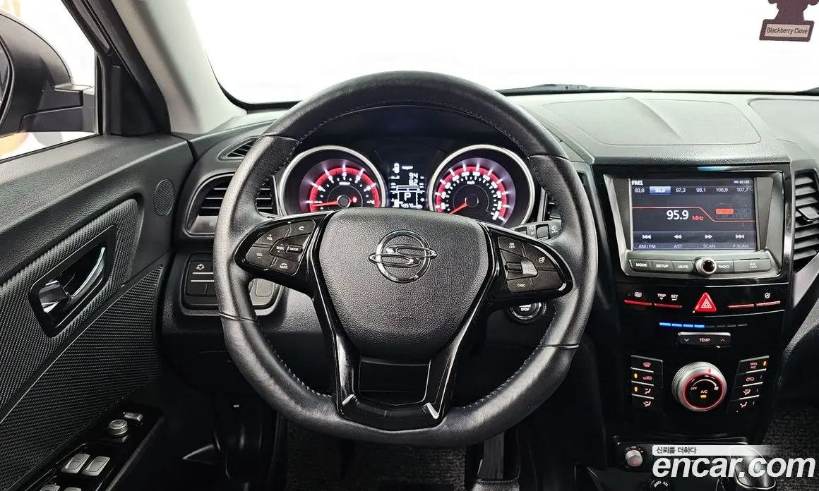 SsangYong TIBOLI 2016 1.6 автомат (гидро), фото 19 SsangYong TIBOLI 2016 1.6 автомат (гидро), фото 19