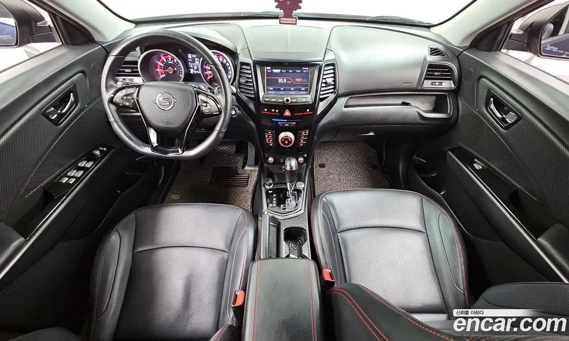 SsangYong TIBOLI 2016 1.6 автомат (гидро), фото 10 SsangYong TIBOLI 2016 1.6 автомат (гидро), фото 10