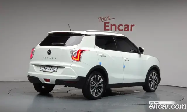 SsangYong TIBOLI 2017 1.6 автомат (гидро), миниатюра 1