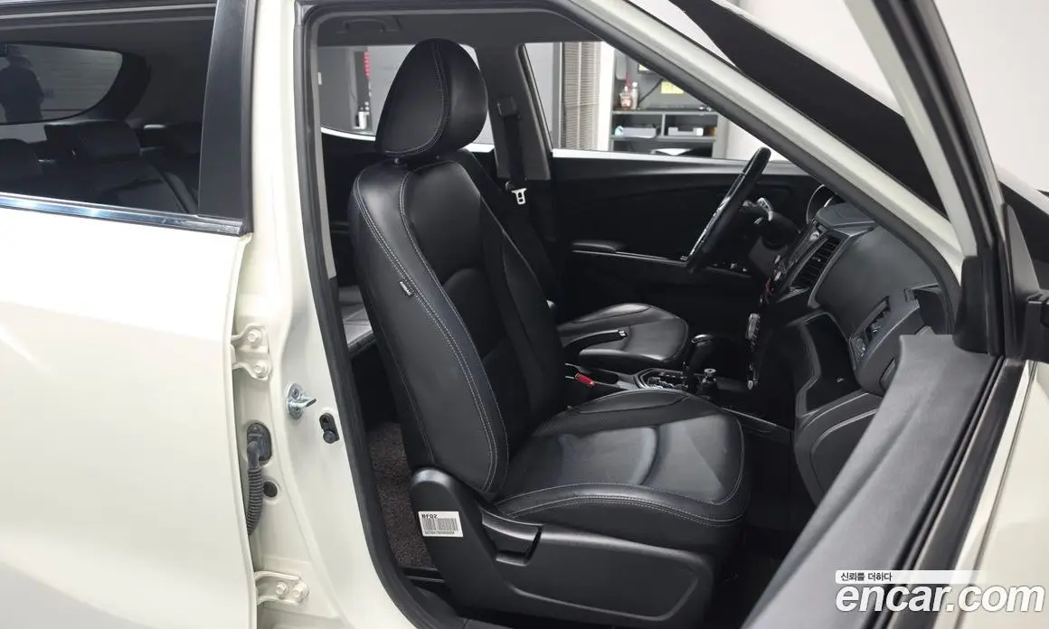 SsangYong TIBOLI 2017 1.6 автомат (гидро), фото 15