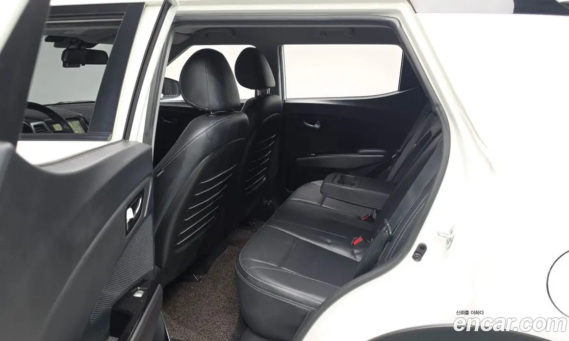 SsangYong TIBOLI 2017 1.6 автомат (гидро), фото 17