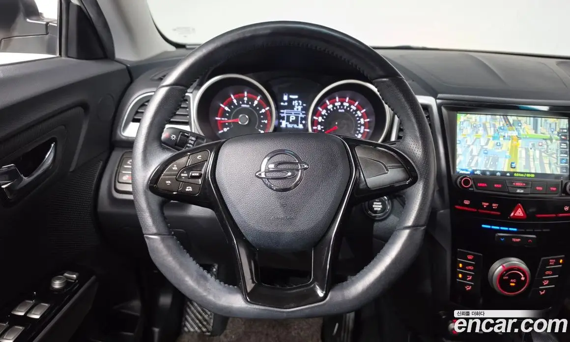 SsangYong TIBOLI 2017 1.6 автомат (гидро), фото 18