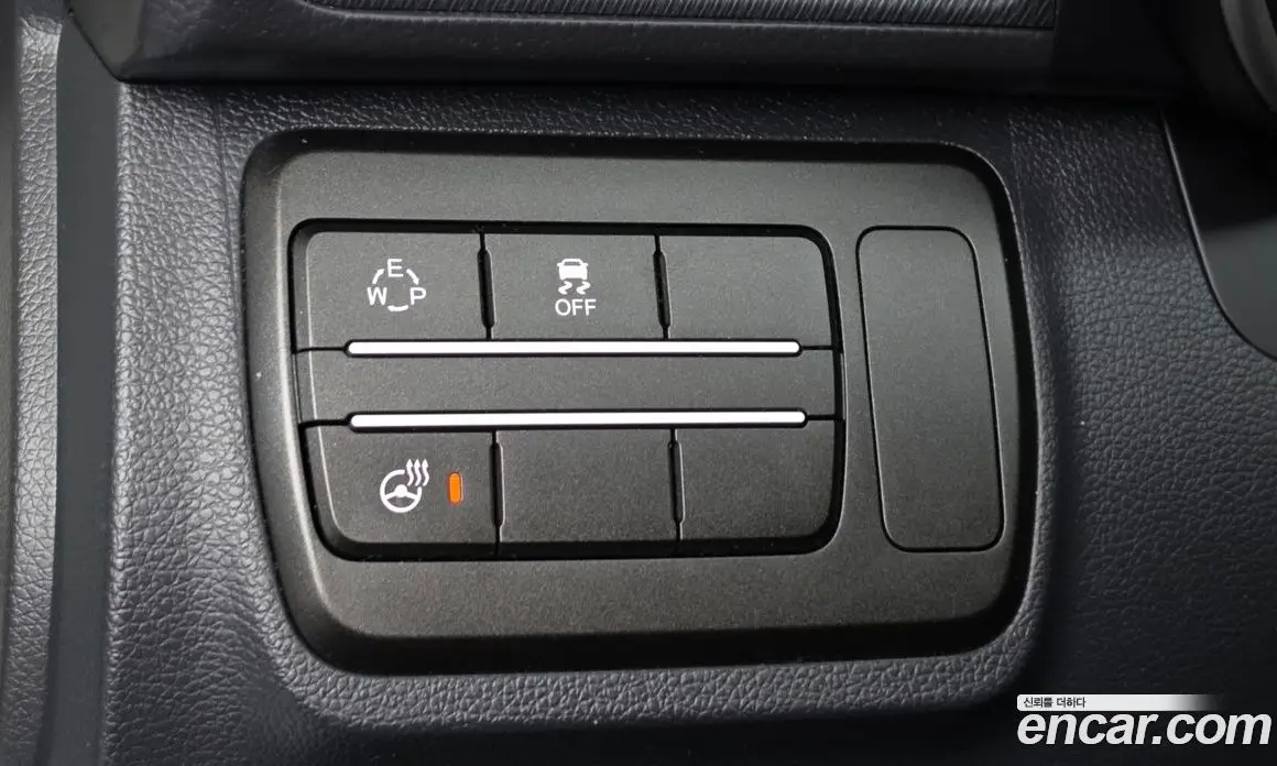 SsangYong TIBOLI 2017 1.6 автомат (гидро), фото 24