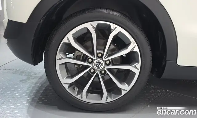 SsangYong TIBOLI 2017 1.6 автомат (гидро), миниатюра 4
