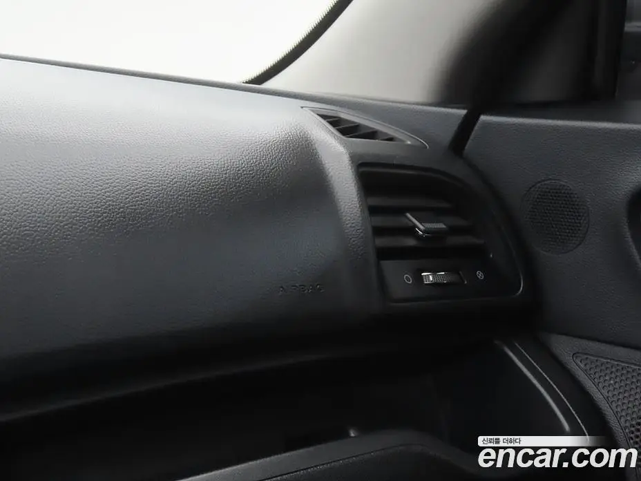 SsangYong TIBOLI 2018 1.6 автомат (гидро), фото 18 SsangYong TIBOLI 2018 1.6 автомат (гидро), фото 18