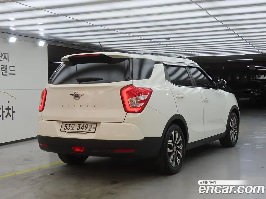 SsangYong TIBOLI 2018 1.6 автомат (гидро), фото 4 SsangYong TIBOLI 2018 1.6 автомат (гидро), фото 4