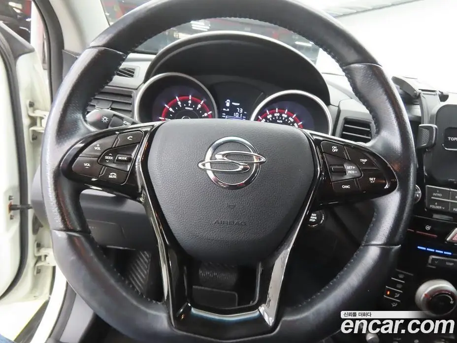 SsangYong TIBOLI 2018 1.6 автомат (гидро), фото 8 SsangYong TIBOLI 2018 1.6 автомат (гидро), фото 8